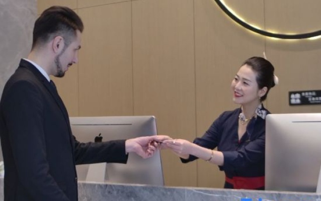DO A LAND V Hotel (Changsha Wuyi Square Helong Stadium Branch) – People – Changsha