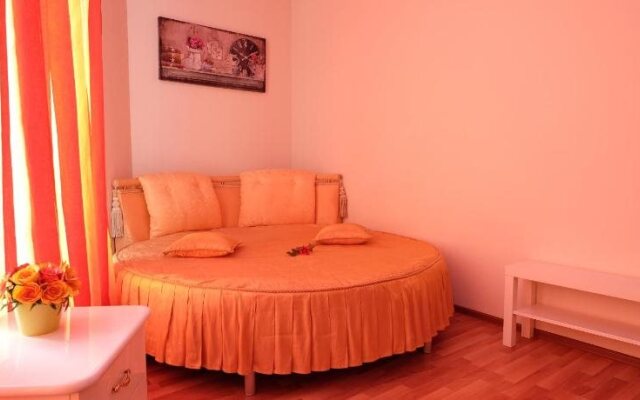 Aparthotel Maya