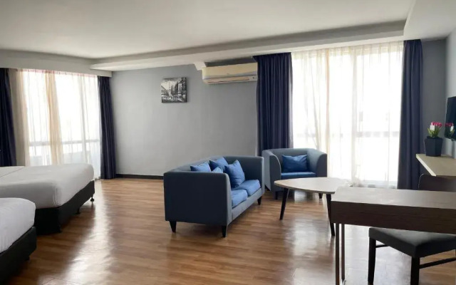 Win Hotel