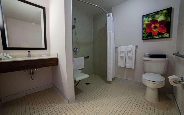 Hilton Garden Inn Montreal Airport