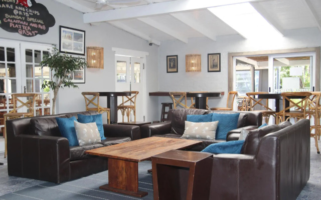 Club Break and Beach Break Villas