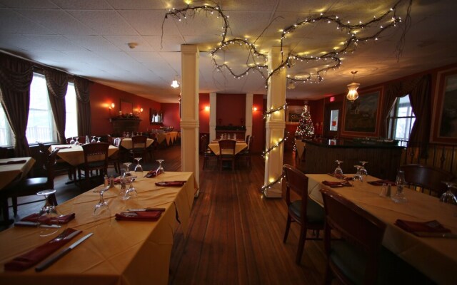 Smugglers Notch Inn