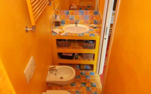 JOIVY Franci's House