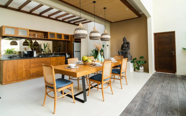 Larose Villas and Boutique Camp