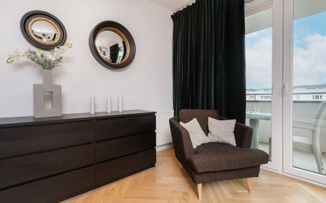 Business Flat Oliva by Renters Prestige