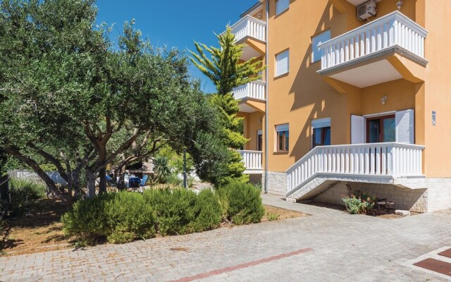 Awesome Home in Primosten With Wifi and 2 Bedrooms