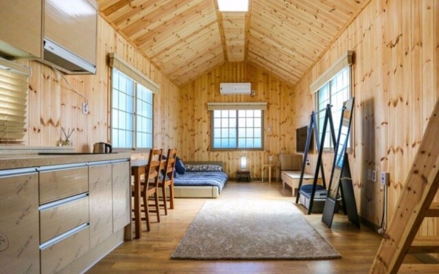 Jeju Woljeong Cello House Pension