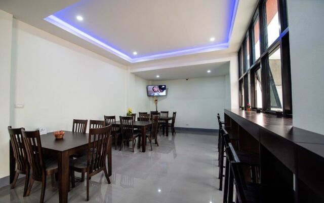 Maneetham Residence