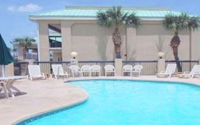 Econo Lodge Inn & Suites