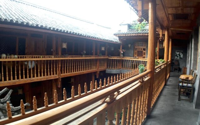 The Moonshine Inn of Dali
