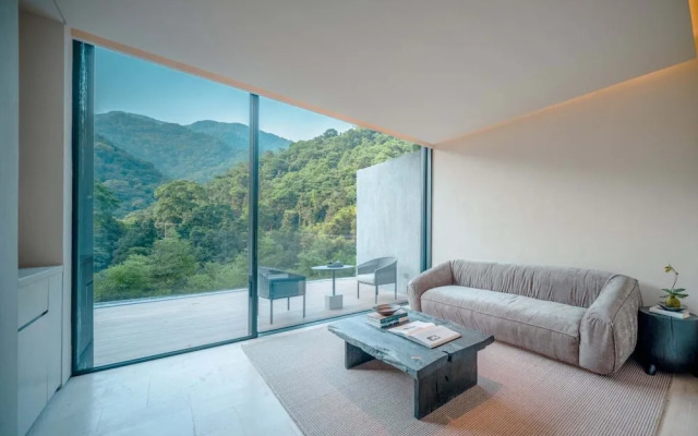 ZOLAND Resort Hotel Emei Mountain