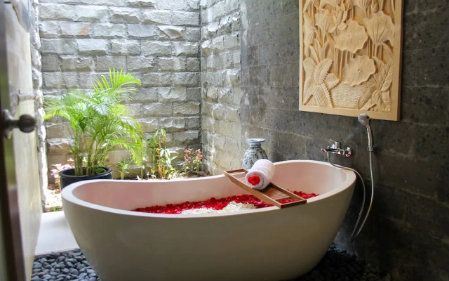 Kubu Garden Suites & Villas Nusa Dua