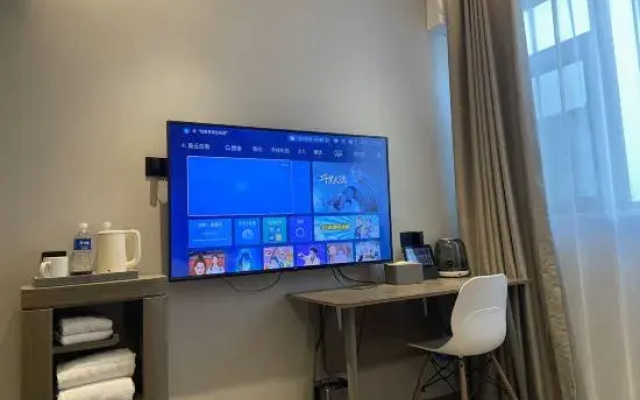 Youth Zhixuan Hotel (Yangzhou University Town Huijingu Branch)