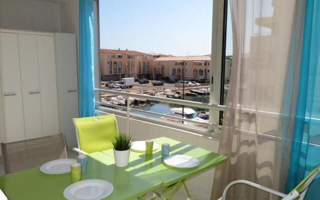 Appartement Sète, 2 Pièces, 4 Personnes - Fr-1-338-82