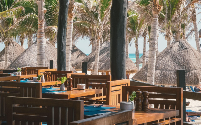 Hotel Nyx Cancun