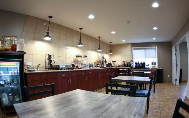 GrandStay Hotel & Suites Perham