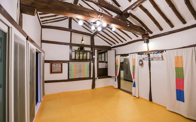 Jeonju Jeonju Hanok Gohui Pension