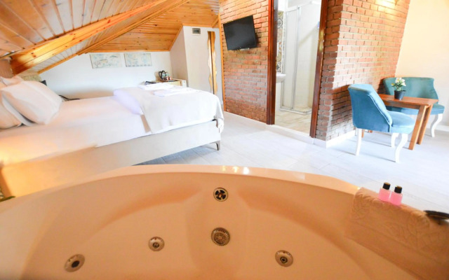 Agva Piazza Otel