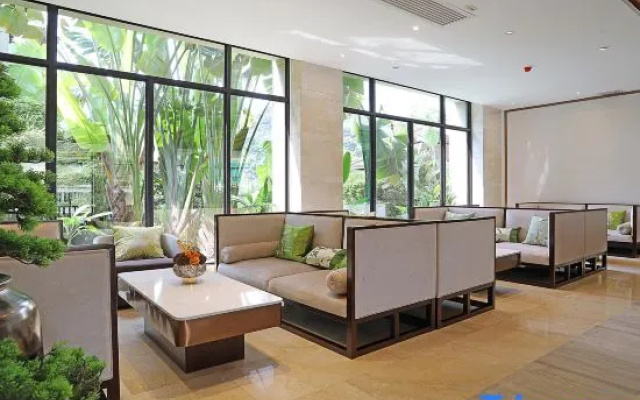 The Rayna Resort