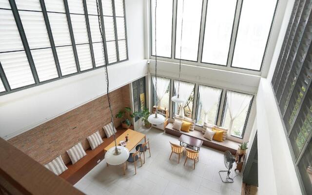 MONET HOME 5BR house near Airport and Nimman