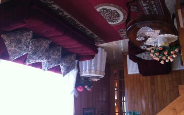 Hostal Ely