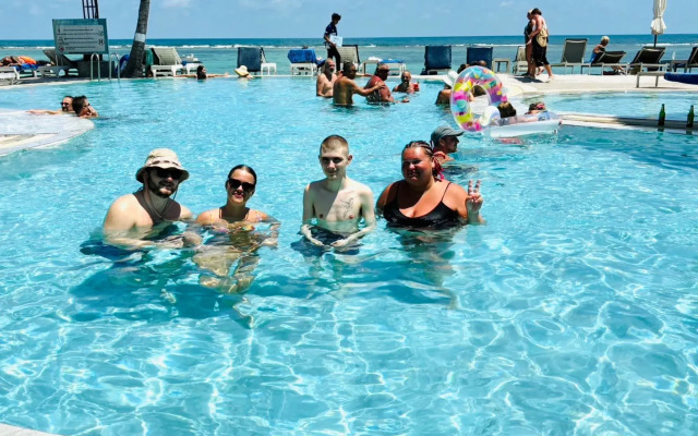 Combo Beach Hotel Samui