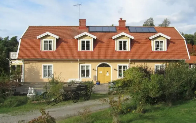 Hälluddens Stugby och Vandrarhem