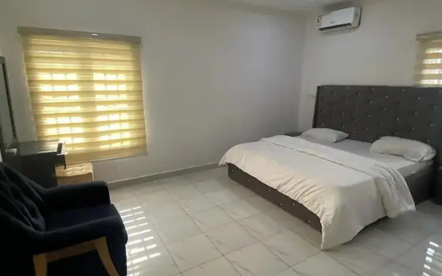 Lavish Apartment