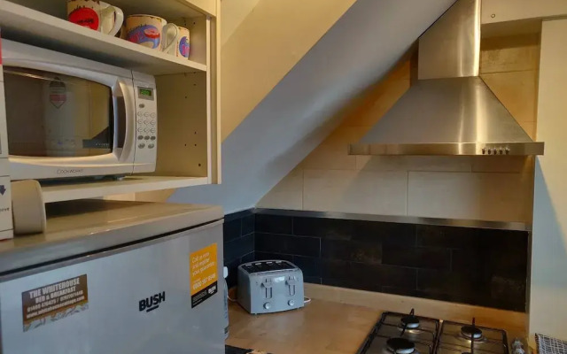 Waterfront Apartment In The Heart Of St Neots