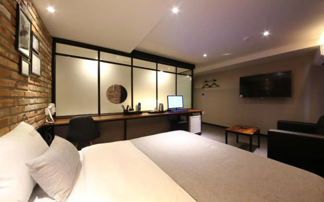 The Last Hotel
