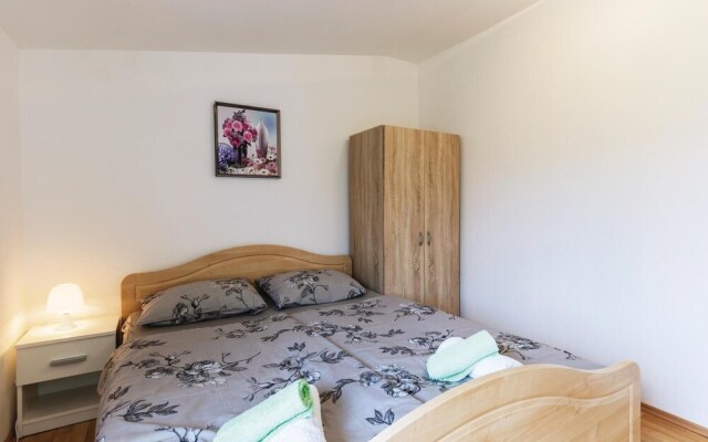 Stunning Home in Vodnjan With Wifi and 2 Bedrooms