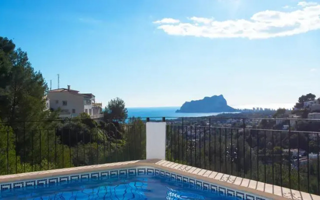 Villa Nebua