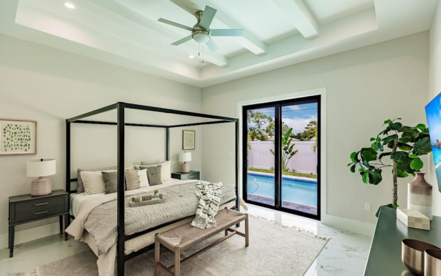 Coastal Sol by Boutiq
