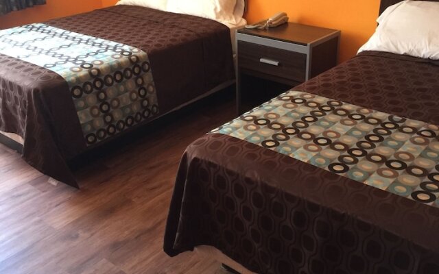 Scottish Inn & Suites - Hobby Airport