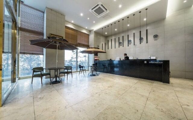 Ocean View Rooftop Barbecue Incheon Yeongjongdo Inter Hotel