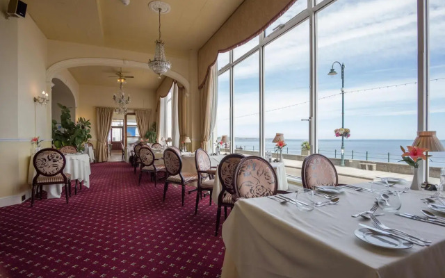 The Queens Hotel