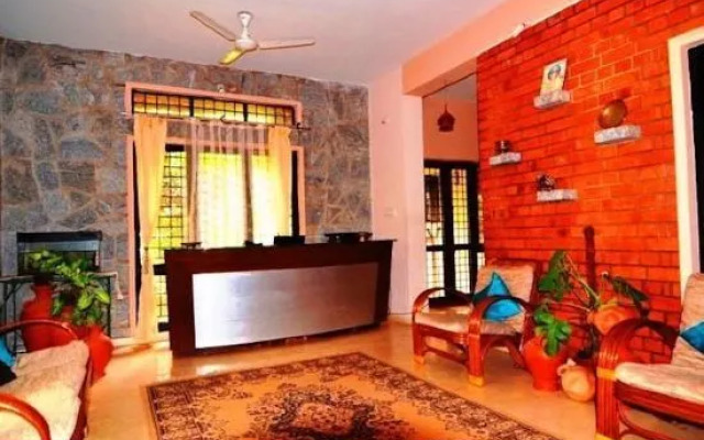 Honeydew Habitat Accommodations