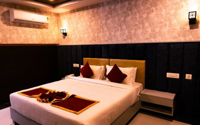 Hotel Grand Orchid