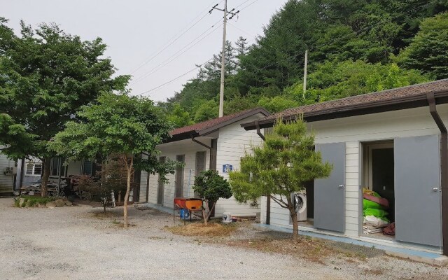 Jungcheon Helaing Pension