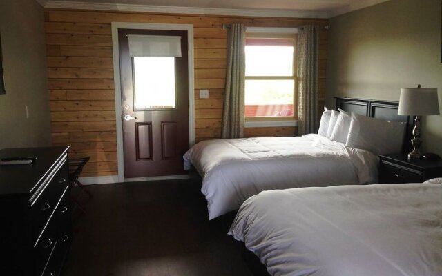 Glenora Inn & Distillery