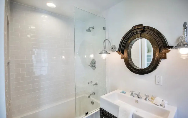 Captains Quarters by Exclusive 30A