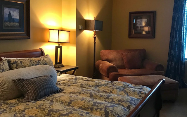 Ophelias Restaurant & Inn