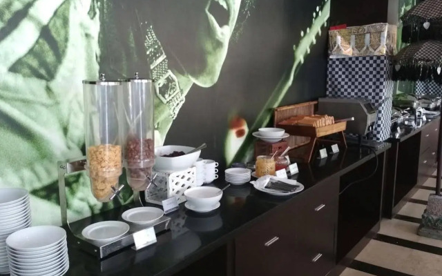 Seminyak Garden Hotel