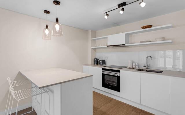 Belgravia Apartment 8