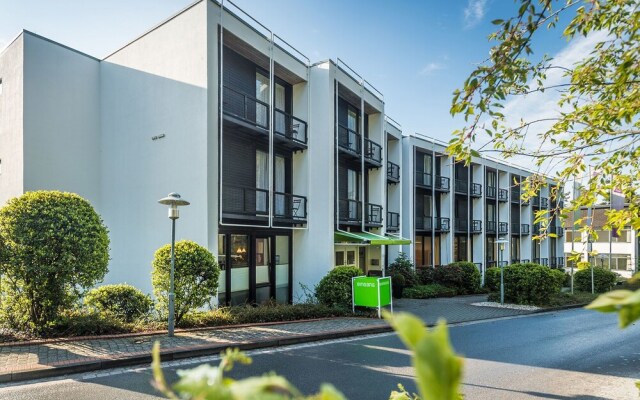 Bildungs- und Tagungshaus Haus Neuland