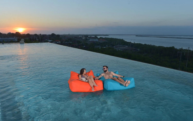The Crystal Luxury Bay Resort Nusa Dua