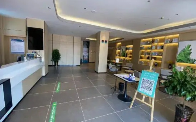 Thank Hotel Premium