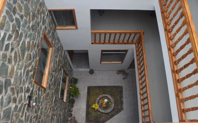 Hostal Balcon de Piedras