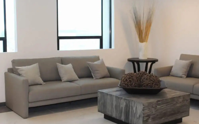 Hangar Inn Tijuana