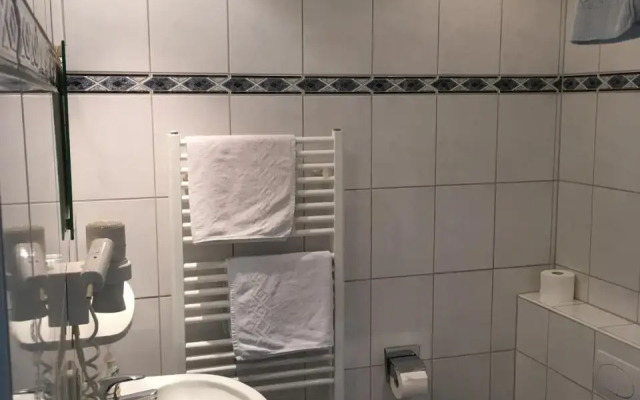 Hotel Neuenburger Hof